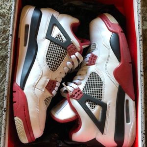 Air Jordan 4 retro